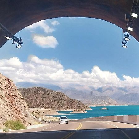 דירות Lujan de Cuyo "Cerro Mausy" Lugar Centrico E Ideal Para Conocer Bodegas, Vinedos Y Montana! מראה חיצוני תמונה